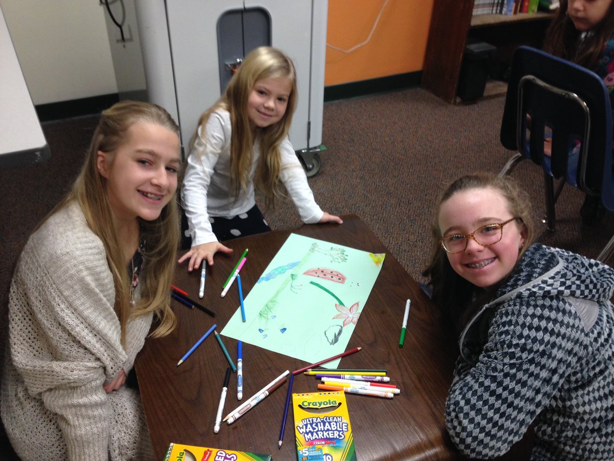 Summit6thSS's tweet photo. Big Friends and Little Friends Winter 2017 @summitschoolws #inspiringlearning https://t.co/tWbZ91BMQu