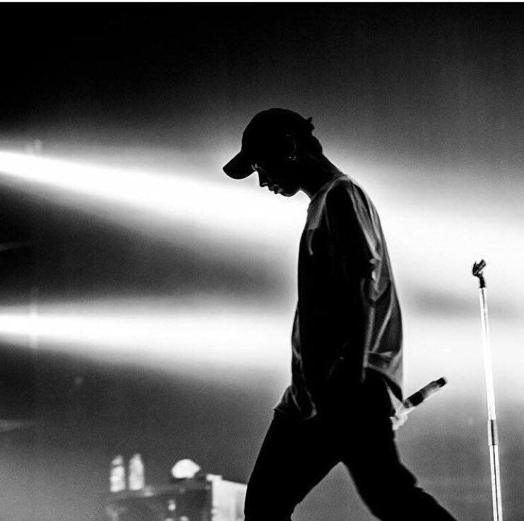aajmtpjt11's tweet photo. フォロワーも増えてきたので2回目のタグ付け！
是非是非フォローしてください！
#ONEOKROCK 
#OORerさんRT 
#リツイートした人全員フォローする #OORerさんと繋がりたい 
#RTしたOORerさん全員フォロー 
#幕張埼玉参戦予定 https://t.co/TnszdQb8Xc