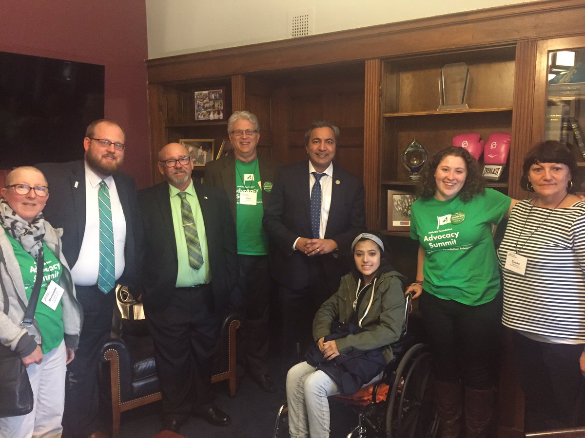 StevenSchultzAF's tweet photo. TY @RepBera for talking to us about issues important to the arthritis community. #AdvocateForArthritis https://t.co/JZNDECPHmx