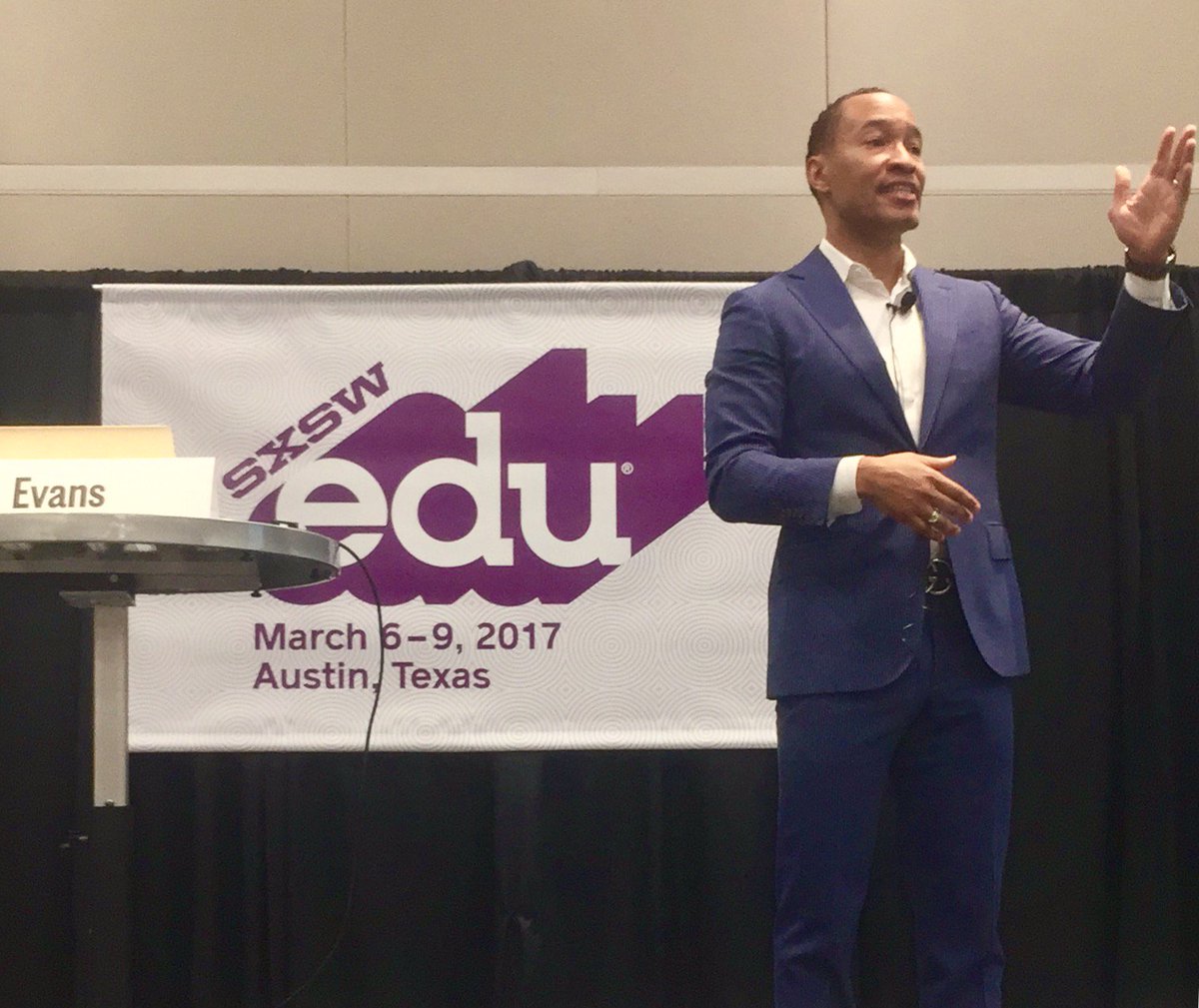 UChicagoUEI's tweet photo. Former @UCCharterSchool CEO Shayne Evans on Student Agency &amp; how to measure it. "Before the agency gap = the belief gap" @SXSWedu #SXSWEdu https://t.co/LJjkxFGJut