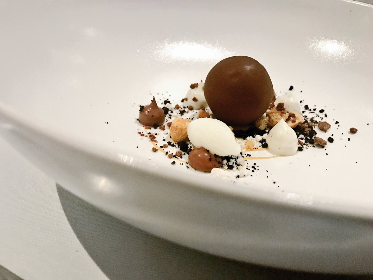 Wow, wow, wow! What an absolute feast for the eyes &amp; taste buds! Thank you <a href="/MichaelWignall_/">Michael Wignall</a> for the amazing feast tonight @Gidleighhotel