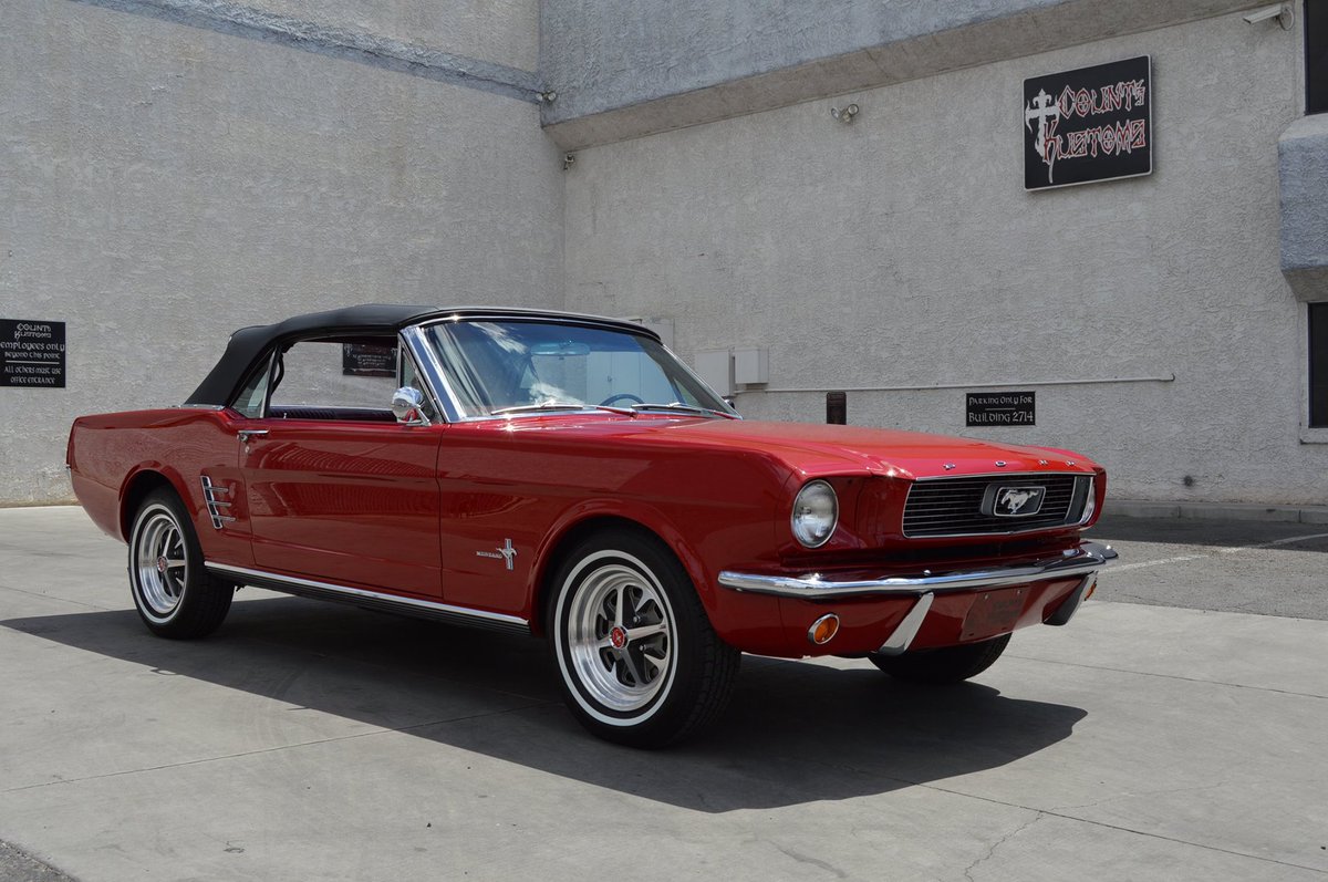 lamustangparts's tweet photo. .@CountsKustoms built this clean 66 Convertible with #scottdrake Magnum 400 alloy wheels.
Find Drake Wheels Here | https://t.co/9Nv5nO5jpM https://t.co/Bb1mZlKED3