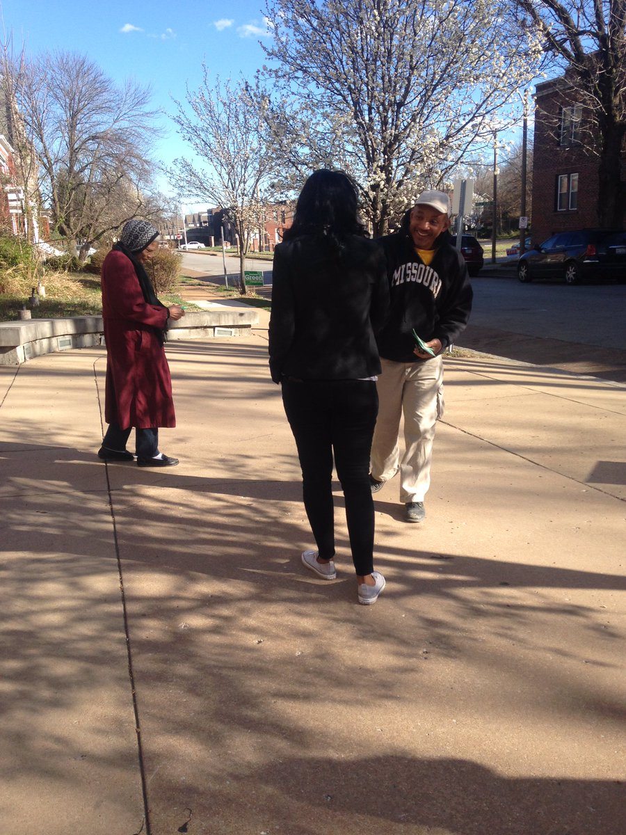 Today was a good day for these shoes. Greeting voters in the 4th Ward!

#28Wards 
#OneStLouis