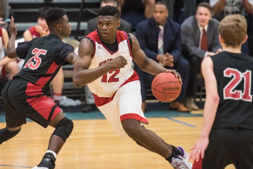 LouatTheState's tweet photo. Spartanburg Day's Zion Williamson to play in S.C. Hoops Festival at Heathwood (W/Rosters for all 4 games) https://t.co/mi4gXvEu9l https://t.co/i8LEki6WQN
