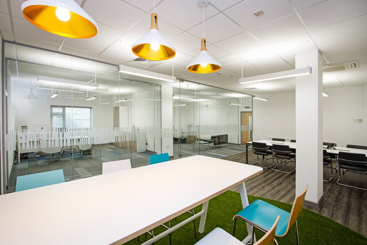 CroftArchitects's tweet photo. A new light, clean, modern #officespace designed with #responsiveworking in mind. https://t.co/0EmNUs4bDh #openworkspace #ecobuild https://t.co/9HUzNzARaW