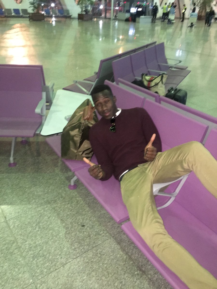 jamie_93_'s tweet photo. @Ryanair absolute joke of a company. Due to the French air strikes, booked us in a hotel for the night, kicked out- now stranded. #Ryanair https://t.co/oQtoIVeKC3
