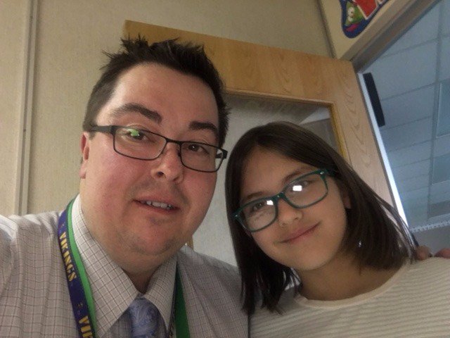 MrGroehler's tweet photo. Leila earned the #Goodnewscalloftheday for hard work and focus in her classroom #GageGators @MsMickelsonRPS @MsCarlsonRPS https://t.co/ak6qhyCoL6