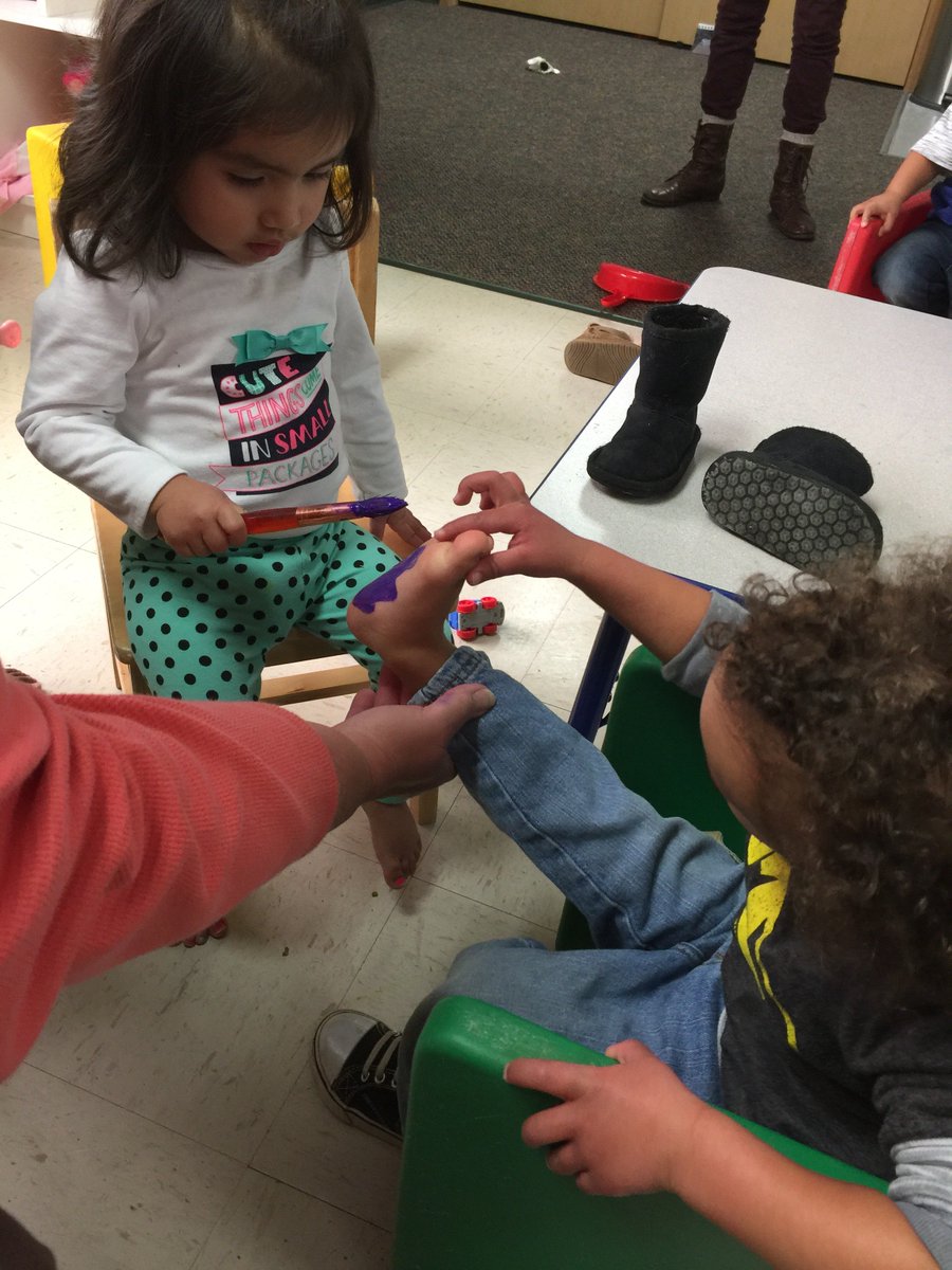 LearnWithTLC's tweet photo. Feets of friendship: TLC toddlers partner up for a toe-tally fun activity of painting each other's feet https://t.co/IF1CFukDpW