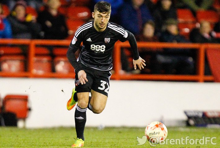 BrentfordFC's tweet image. Great to see another youngster make their @EFL debut tonight! First of many @reececole98 👏👏