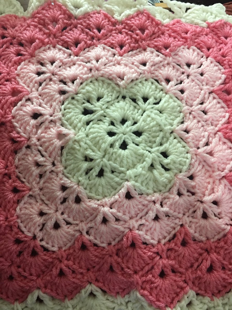 Lovincareitems's tweet image. On my hook right now #crochet #shellpattern #baby