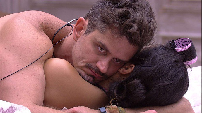 DeivisonZotino's tweet photo. #HelpDoc #BBB17 #RedeBBB https://t.co/IajlDzEsHI