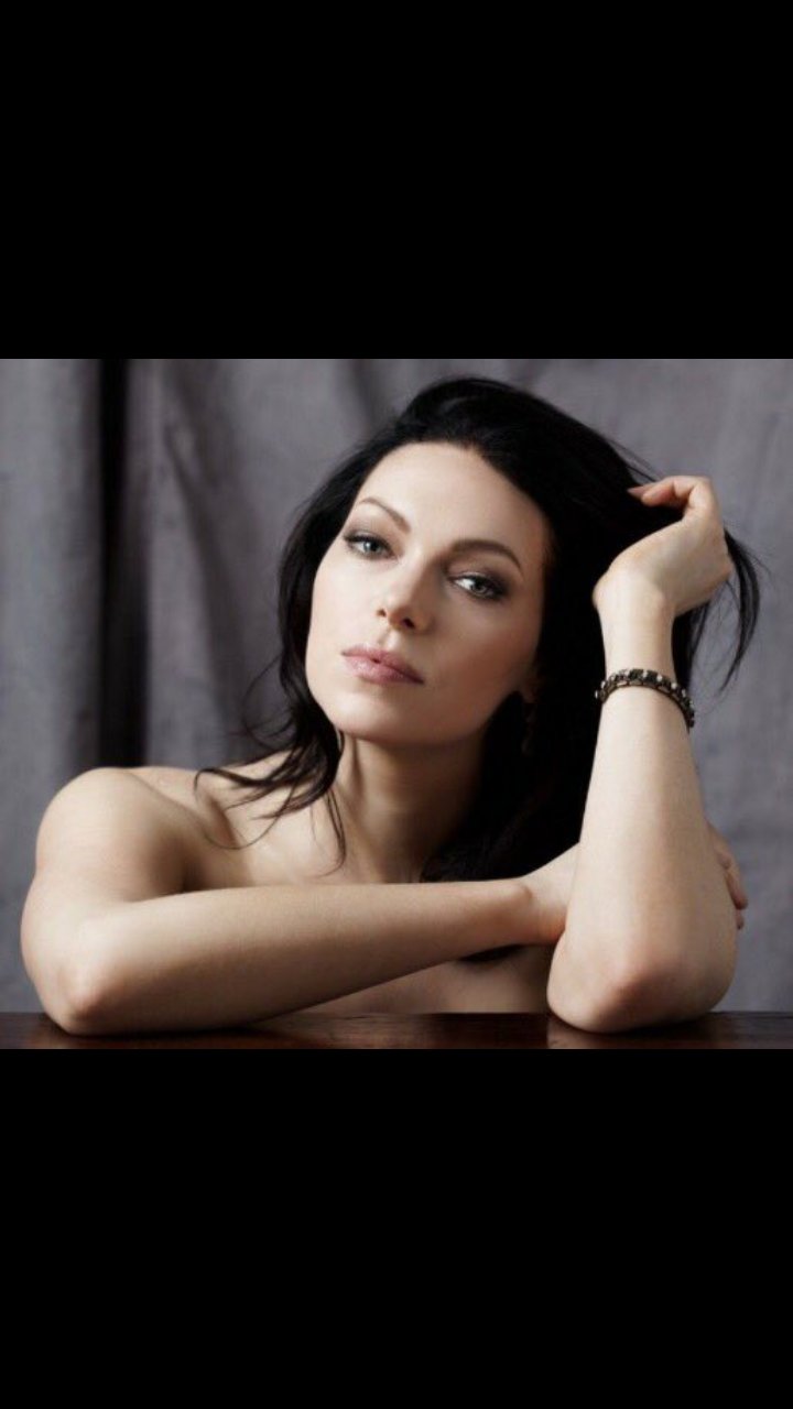 N acredito minha BB eterna crush fazendo niver
Laura Prepon eu te venero 
HAPPY BDAY LAURA PREPON 