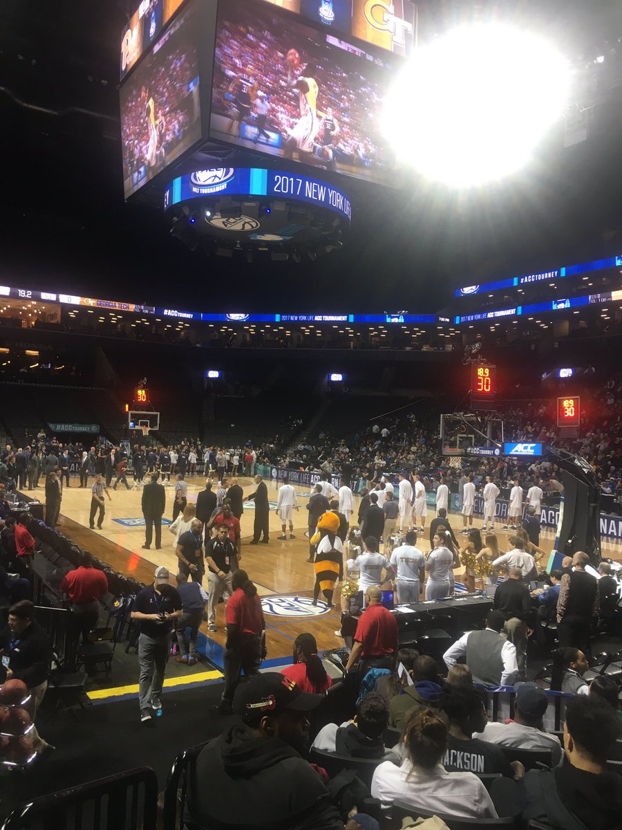 BasketballFin's tweet photo. @accmbb @barclayscenter open for interviews :D #ncaafi https://t.co/T2lUFeaYb3