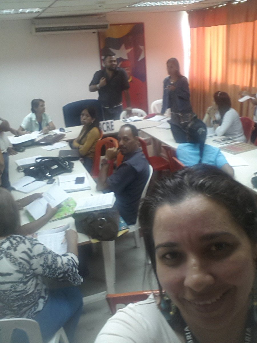 UE_Sanabria's tweet photo. UE "Br. Alberto Sanabria" y UE Bolivariano presente en las mesas de trabajo para escenificar la Batalla de las Queseras del Medio https://t.co/ItYipgmps5