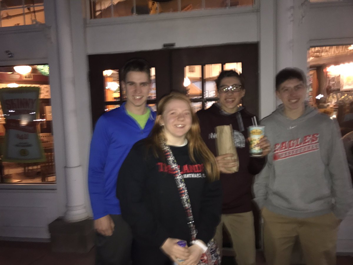 PinesDECA tweet picture