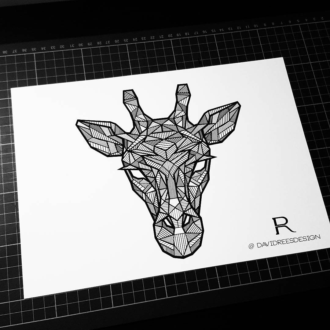 DavidReesDesign's tweet image. Geometric Giraffe is finally complete! Looking forward to getting more of these done. Collection coming along nicely. #design #art #animals