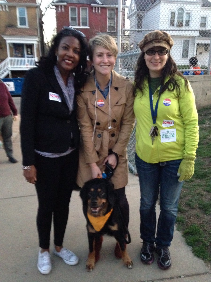 Love these ladies! <a href="/sarahfelts/">Sarah *Ask Me About Abortion* Felts</a> <a href="/MeganEllyia/">Dr. Megan Ellyia Green 🌹</a> 

#28Wards
#OneStLouis