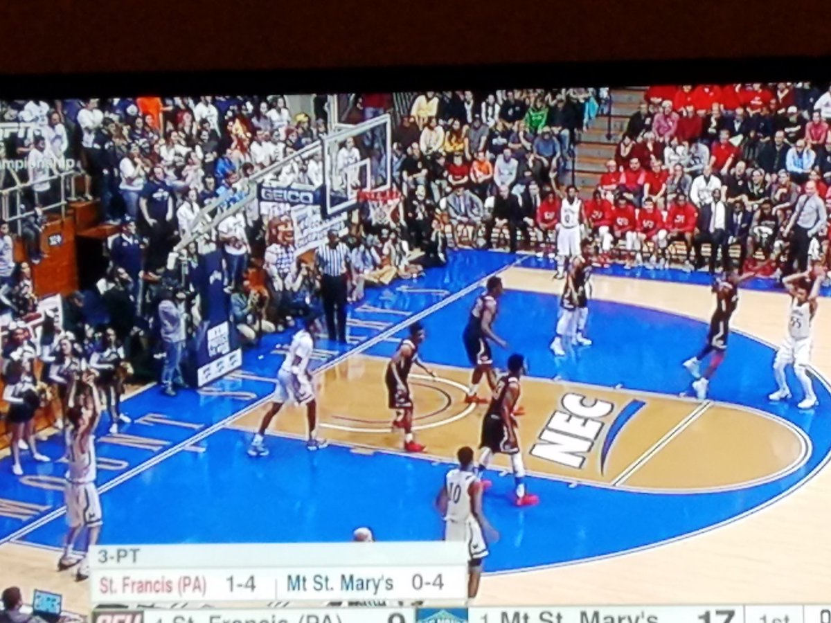 WhyBoWhy's tweet image. Hey, @MountAthletics, couldn't get a ticket for the #NECBB championship but enjoying watching the game on @espn. #punchyourticket #godancing