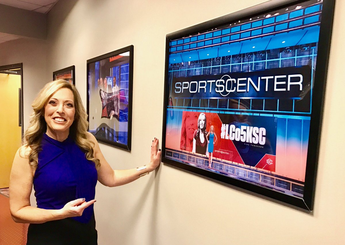 AndyHallESPN's tweet photo. - @lindacohn now has a reminder in #ESPN hallway of her record 5,000th @SportsCenter from last year #LCo5KSC https://t.co/Z7PGilvs1O