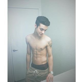 bamitzgee's tweet photo. Can u stop @Its_Ricco_tho https://t.co/LC8JHHNruP