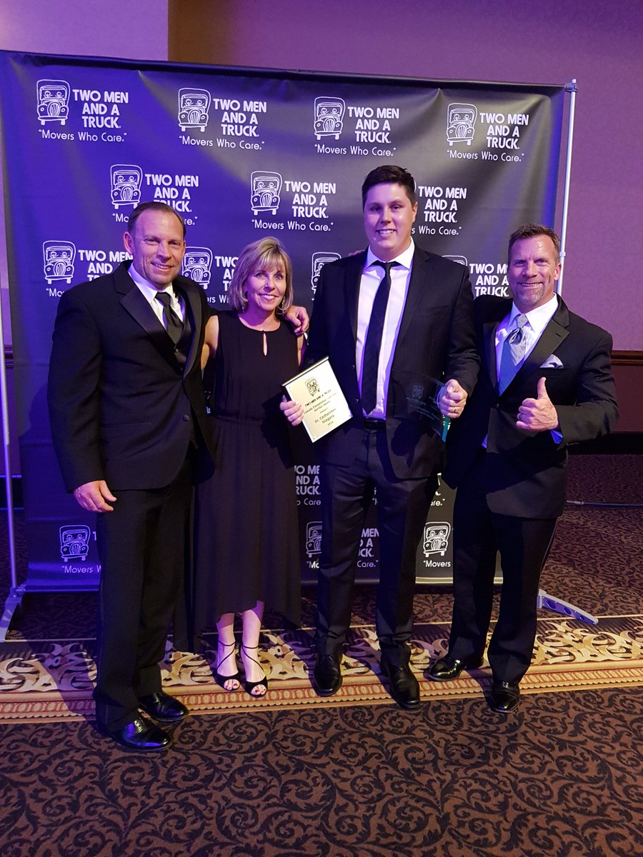 TwoMenCanada's tweet image. Congratulations to @TwoMenNiagara for winning the Excellence in Customer Service Award #TMTAM