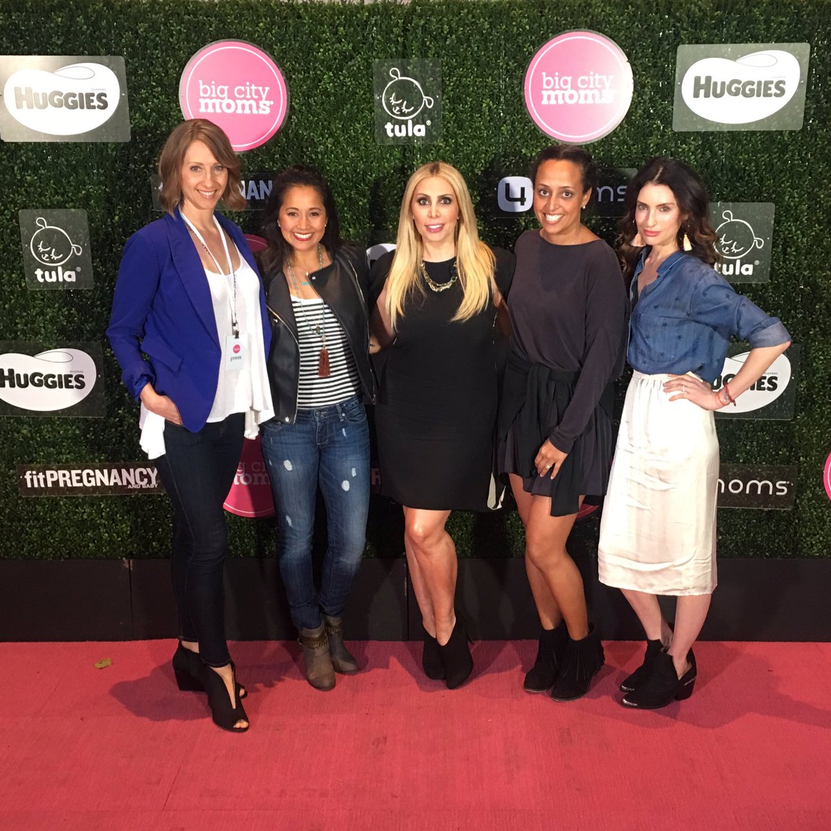 Chudney Ross tweet media