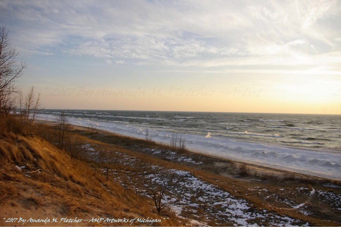 AMPartworksofMI's tweet photo. #TuesdayMotivation #ThingsAreWarmingUp #Michigan #Art #Photography #Muskegon #GrandRapids #ArtLivesHere #InTheMitten #AMPmiUP #GreatLakes 🌤🌊 https://t.co/x7ciax2JEg