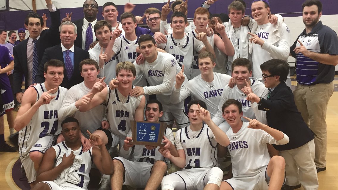 rfh_ad's tweet image. State Champs!   @TheRFHDawgpound