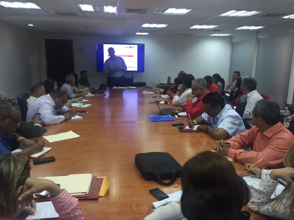 3.  y 3) convocar a quienes están cansados de ser el estado más inseguro, más desigual y más desordenado!