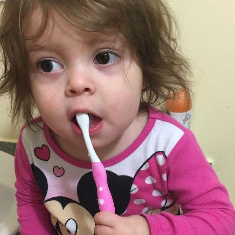 BionicSocialite's tweet photo. Brush your teeth and go to sleep. #AveryAnn https://t.co/dJz7Fuk7Wj https://t.co/zLvMefhZ5s