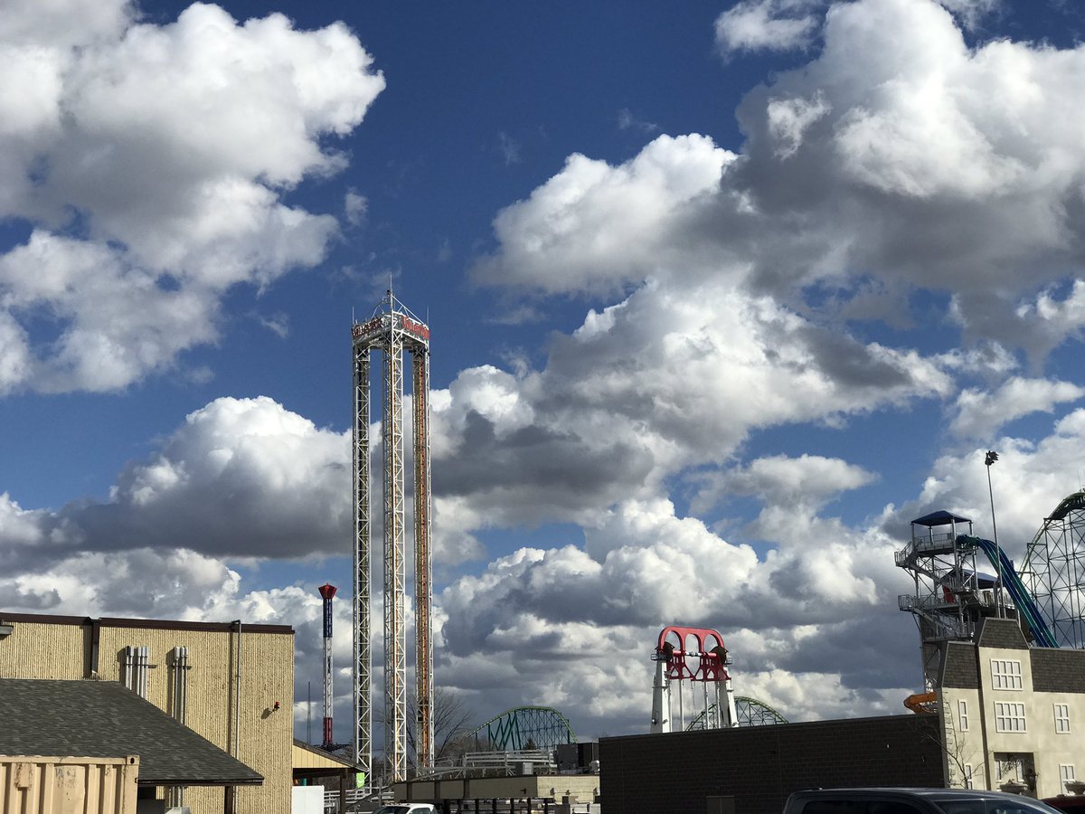 travismryan's tweet photo. It was a beautiful day at @ValleyfairMN ! #BestDayEver #VFBestDay https://t.co/iEKjG4nU9Z