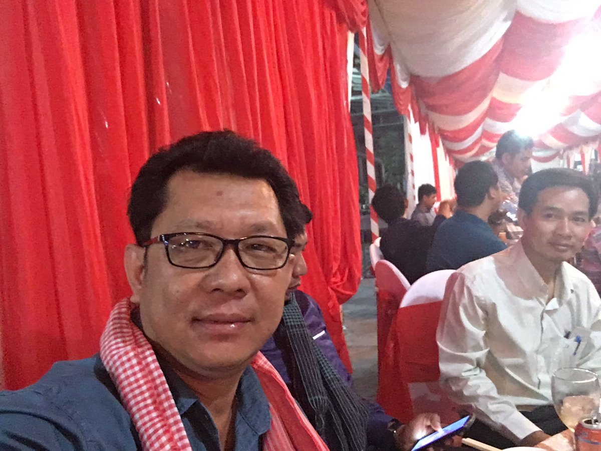 SovanLay's tweet image. ទស្សនះរបស់ខ្ញុំ....

ដកមេឃុំដែលពូកែថា រក្សាទុកមេឃុំដែលពូកែធើ៕ 
សូមពិចារណាតាមការគួរ!!!!