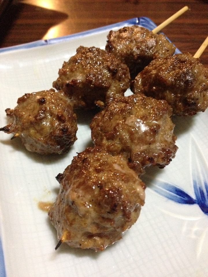 西大井 とりいち On Twitter 鹿つくね串 絶好調 今日もとりいちは通常営業です 寒いので豚汁も仕込み中 ラムエッグも面白いね 真鯛とハマグリの酒蒸しもあったか ボタンエビと小柱が素晴らしい お酒は岐阜県 津島屋 純米 石狩産吟風生 燗酒は広島県 誠鏡 辛口純米