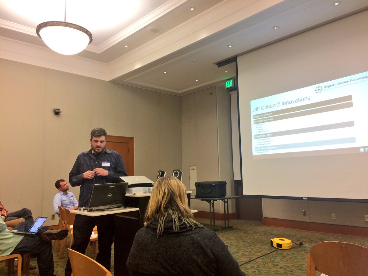 LeanaMayz's tweet photo. Digital Inclusion Manager @verilyandrew talks evolution of the #digitalinclusion Fellowship at #pdxt4g @NTENorg https://t.co/DWXwqbCI5h