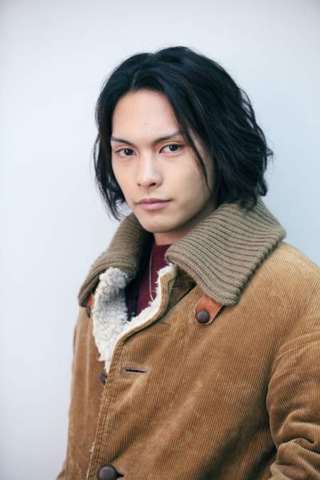 峠の我が家 Auf Twitter 柳楽優弥の写真を眺めて実写版土方十四郎の幼少期 バラガキ時代 そして現在 を妄想していたんだけど このキャスティングは控えめに言っても最の高ですね ぽちゃぽちゃしていた時期は全力で見て見ぬふりをしている