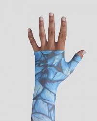 themastectomysp's tweet photo. Why go beige? We have great patterns and styles for your lymphedema garments! #colourfulsleeves #compressionsleeves https://t.co/gBZOkJNFQj
