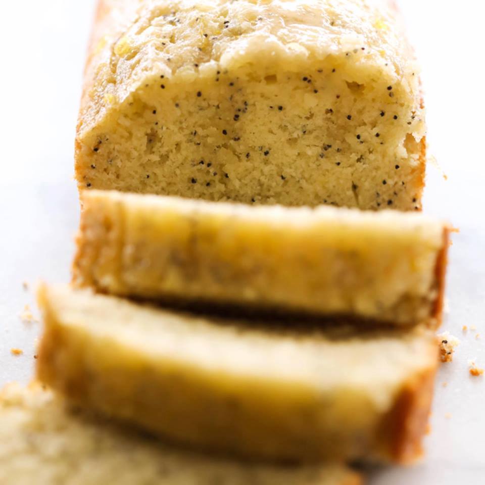 makeandtakes's tweet image. This lemon poppy seed bread is just full of flavor! #lemonbread #poppyseedbread #breadrecipe
bit.ly/2n4r7uL