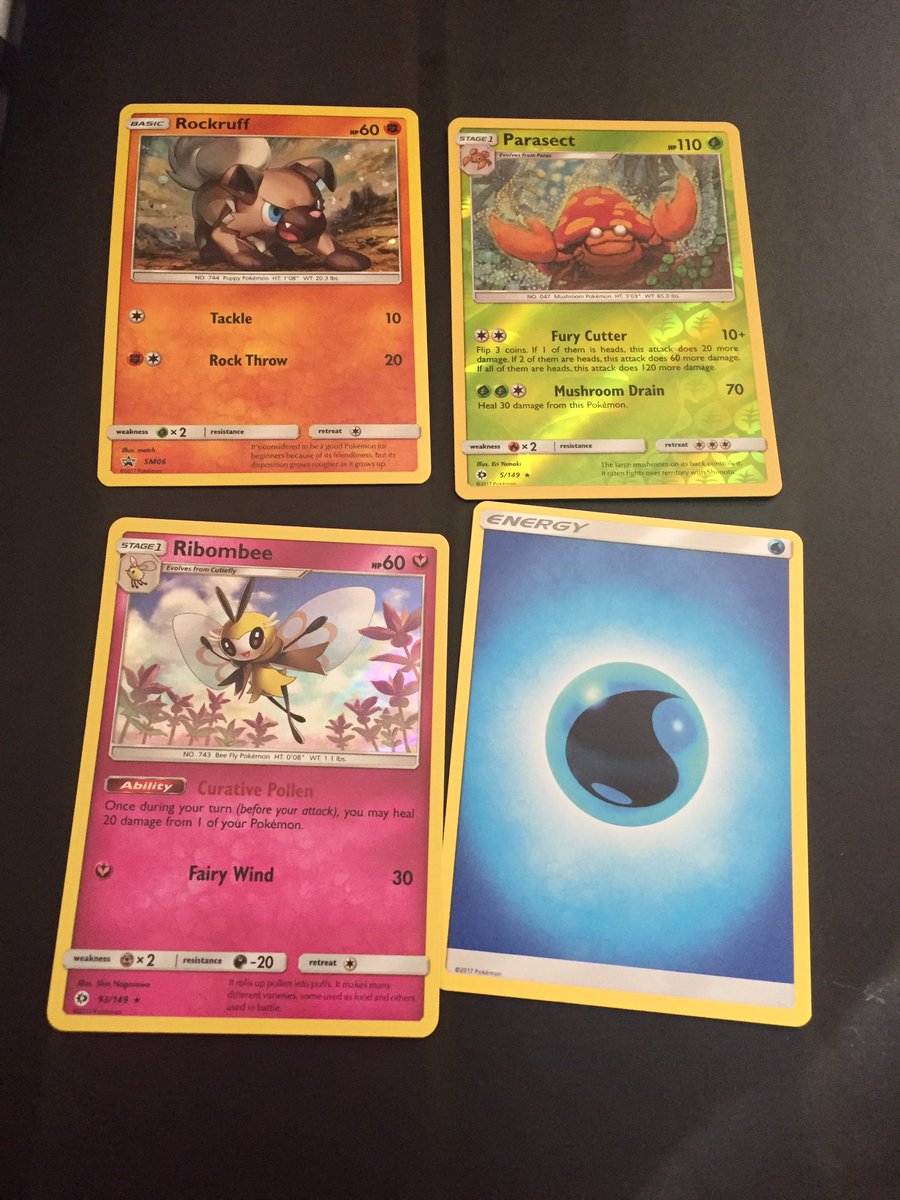 pokemonguy29's tweet photo. Today's pulls from rockruff and pikipek check lane blisters 🤓#Pokemon #pokemoncollector #sun&amp;moon https://t.co/DeMoTFMMDW