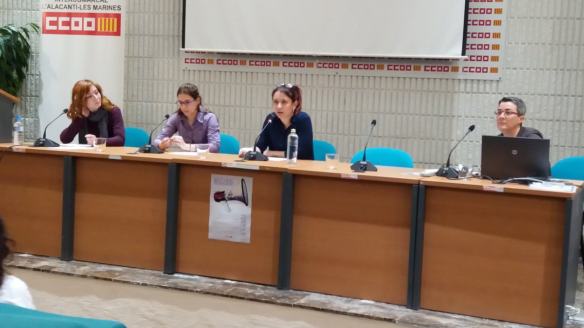 CCOOAM's tweet photo. Somos obreras, somos feministas @jovesccooam en Asamblea #8M #CCOO8Marzo @ConsueloNS https://t.co/QNclqnoVqF