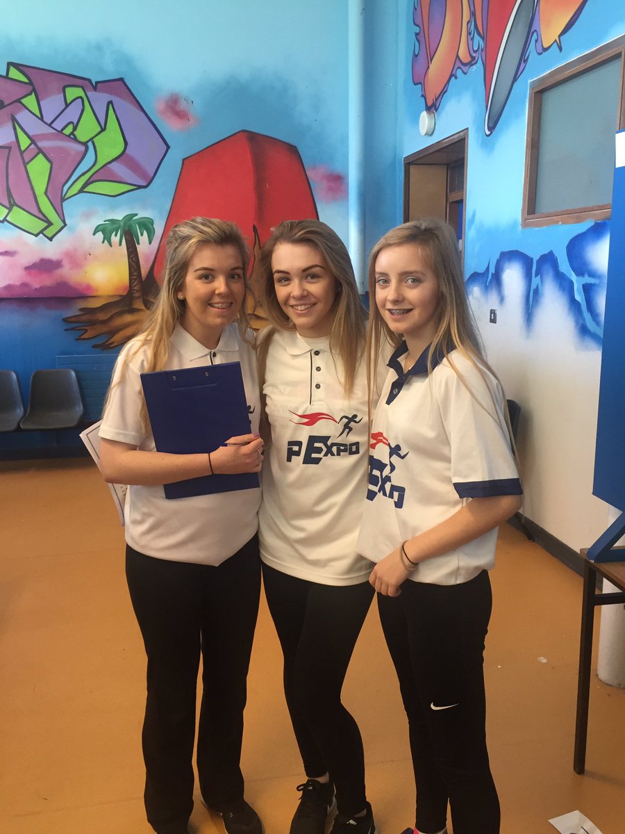 PEXpoIreland's tweet photo. @cmuireeng students peer judging ππ― #PEexpo https://t.co/mr4tuwkRjg