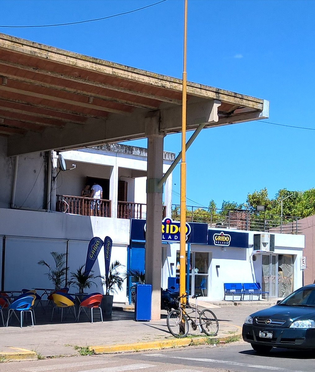 Federacionok's tweet photo. En instantes en @Omega1057 para charlar de una #Federacion #ciclable https://t.co/WaJhvZkoJB