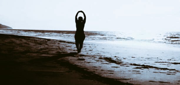 _FCMR77's tweet photo. "Llegue a sentirme segura de mi físico que entendí que la belleza no radica en mis curvas si no en la fortuna de ser mujer"

#SoyFuerte https://t.co/bnaqsmSD4Z