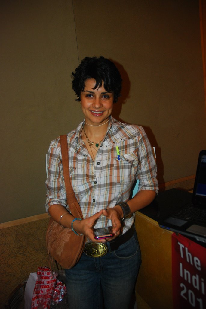 indiblogger's tweet photo. Anyone here from #IndiMum? Remember when @GulPanag moderated the debate on "Is blogging the new journalism"? #IndiApp https://t.co/XDEuepFdPL