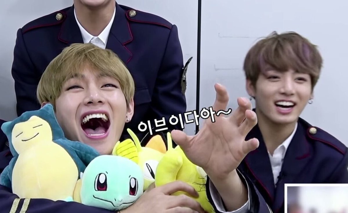 TAEKOOKPlCS's tweet photo. 😸 https://t.co/qPPa4DPwuU