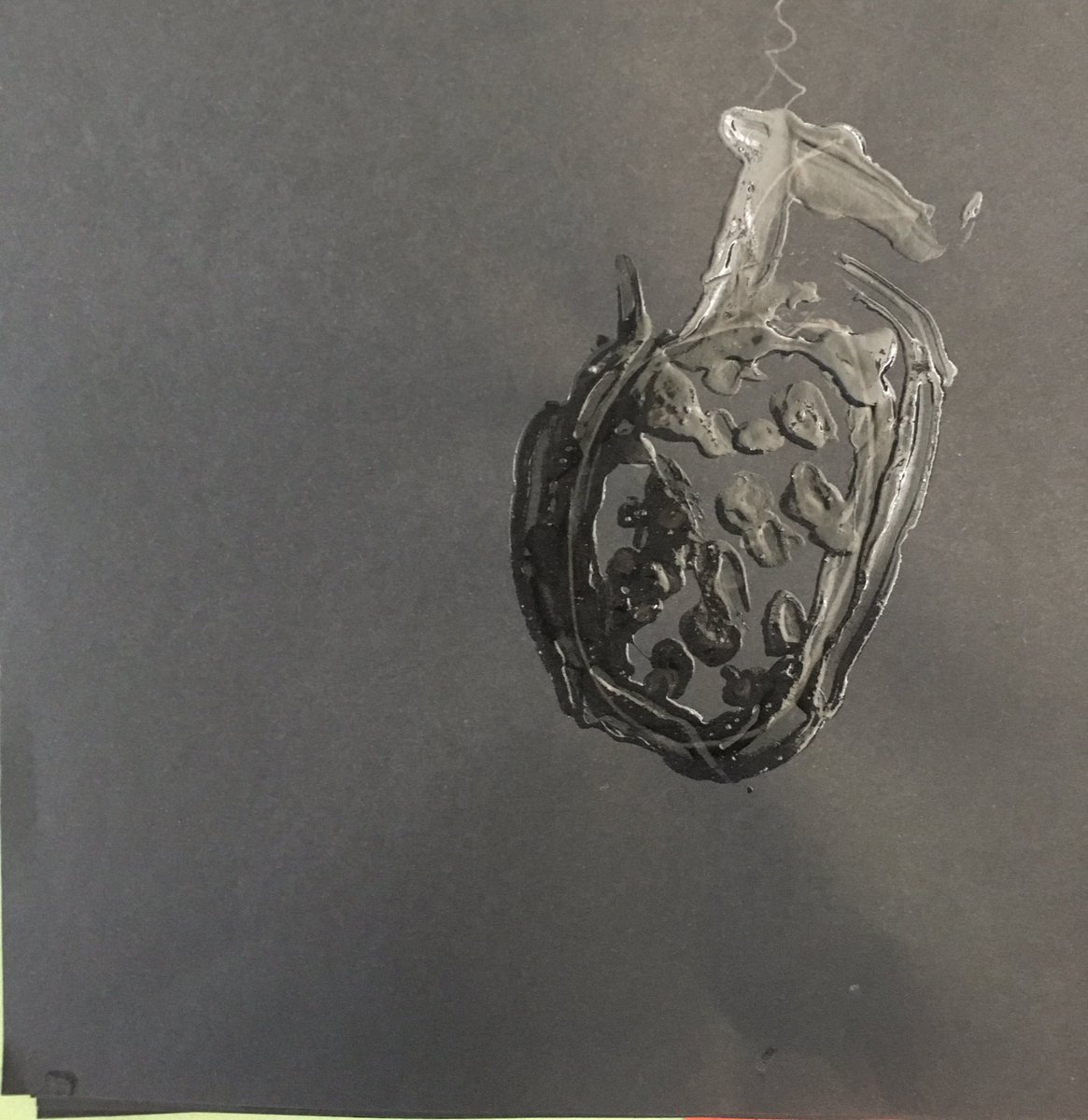Jessicalock95's tweet photo. An artwork of a strawberry based from the story, The Black Book of Colours by Menena Cottin. #acuedu_p #artwork #teacherideas https://t.co/KfEVib9Iwi