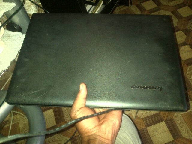 InsaneKamo's tweet image. My laptop is back from the stolen... #workback