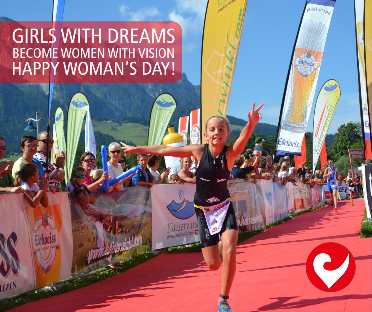 ChallengeWalchs's tweet photo. Happy Woman's Day! #followyourdreams #bestplacetotri #challengewalchsee #kaiserwinkl https://t.co/pcyQYxHukj