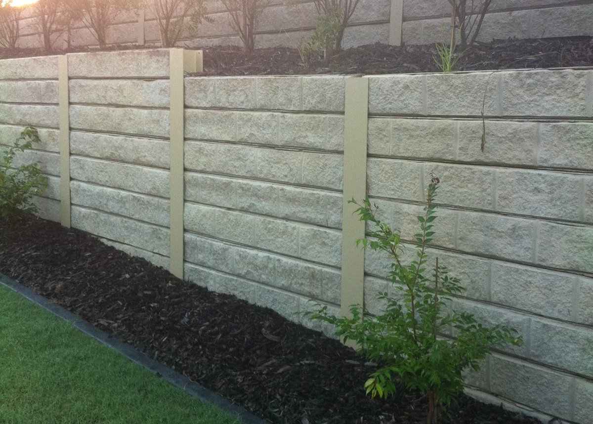AussieConcrete's tweet photo. Painting the #steelposts a similar colour to the #concretesleepers can really soften the overall look of the #retainingwall https://t.co/7Fj7cJiXke