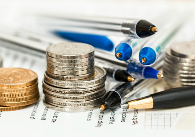 SuzanFreelance's tweet photo. Het verschil tussen factoring en incasso. Lees het hier! https://t.co/AQOo3VcqJl https://t.co/kaWDYPjDHm