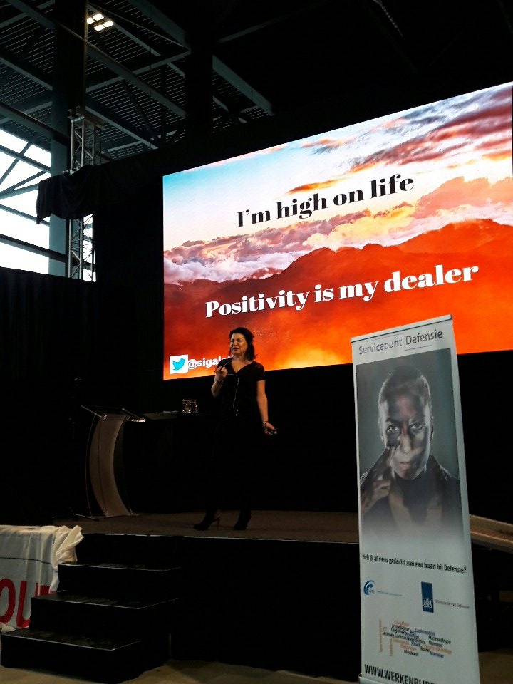 @sigalrabinovitz positivieit is mijn dealer.